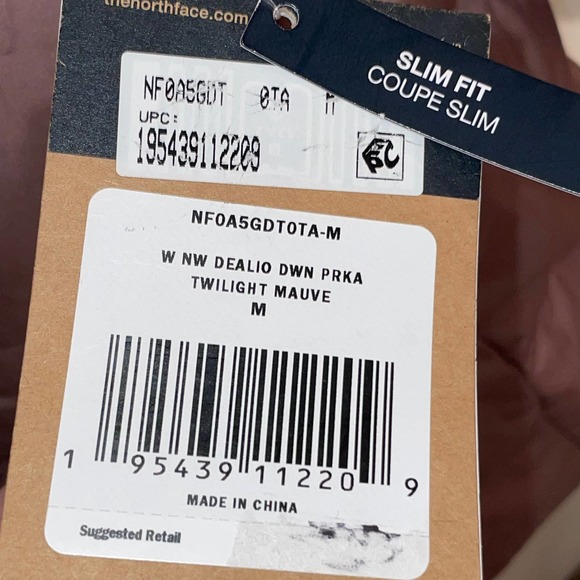 The North Face Women's New Dealio Down Parka - Twilight Mauve medium - Picture 11 of 12